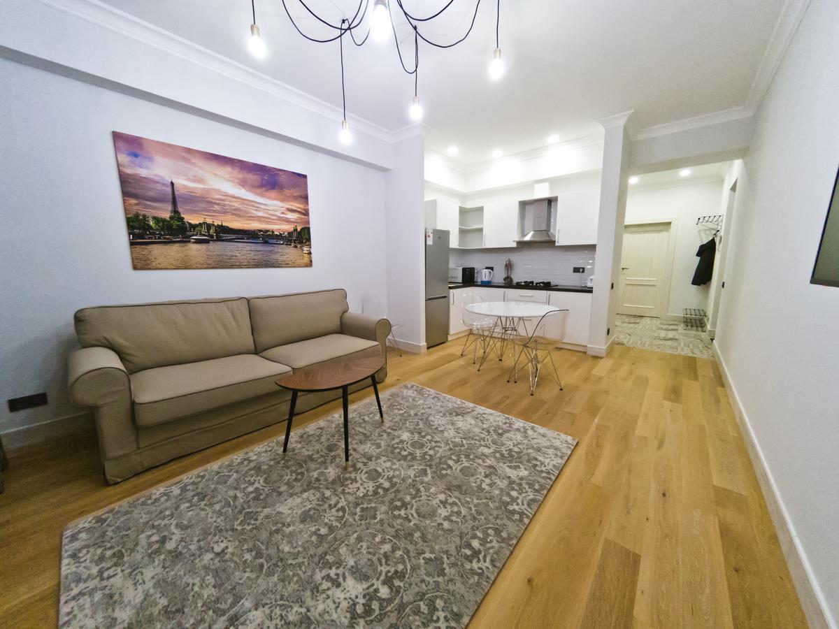 Opera Apartments אלמטי מראה חיצוני תמונה